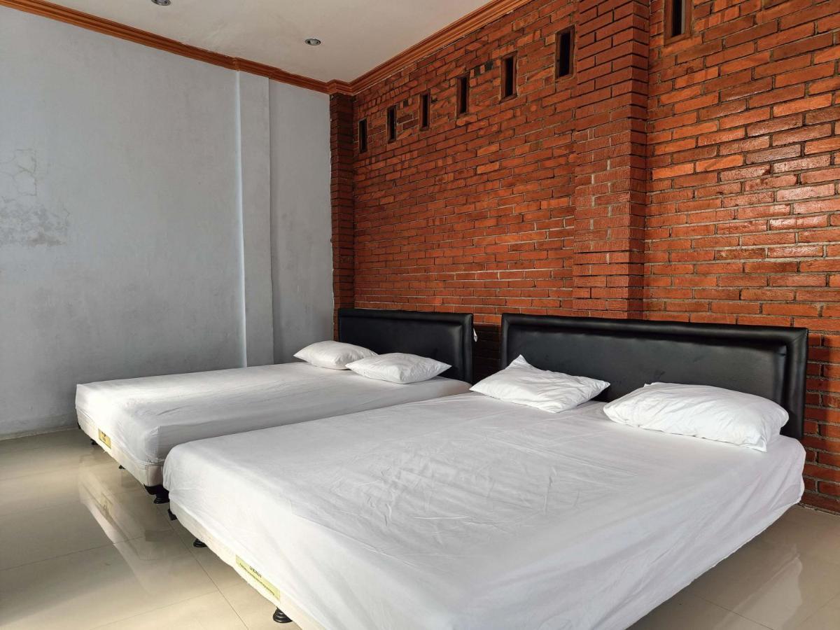 Jogo Segoro Homestay Mitra Reddoorz Near Pantai Sundak Gunungkidul Ngandong Екстериор снимка