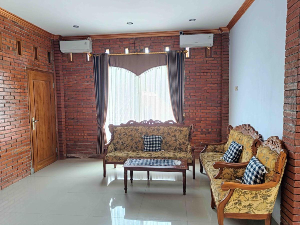 Jogo Segoro Homestay Mitra Reddoorz Near Pantai Sundak Gunungkidul Ngandong Екстериор снимка